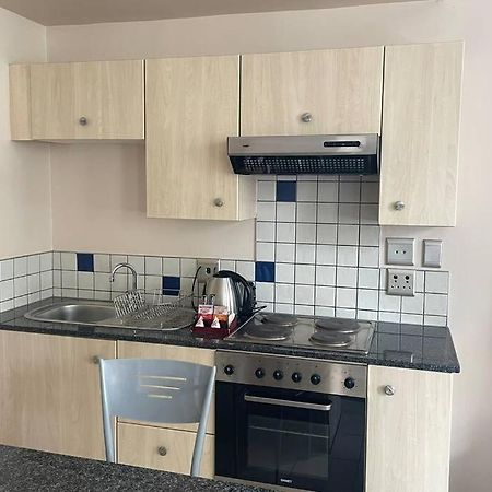 Cool & Easy Flat In The Heart Of Marshalltown جوهانسبورغ المظهر الخارجي الصورة