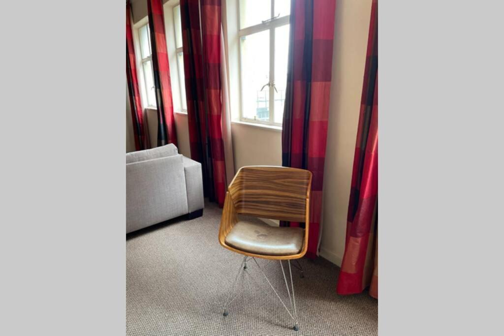 Cool & Easy Flat In The Heart Of Marshalltown جوهانسبورغ المظهر الخارجي الصورة